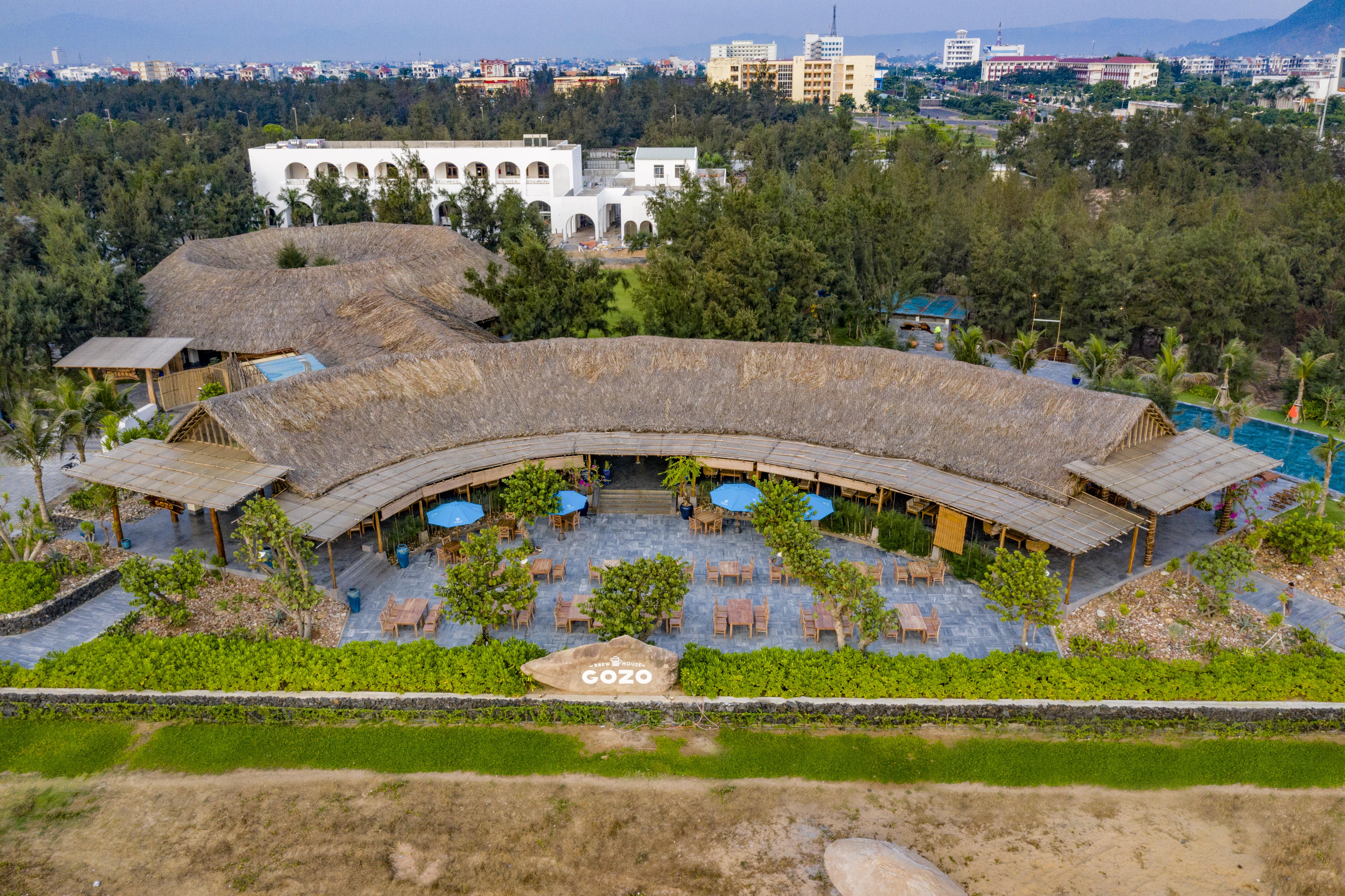 Stelia Beach Resort Туй Хоа Екстериор снимка