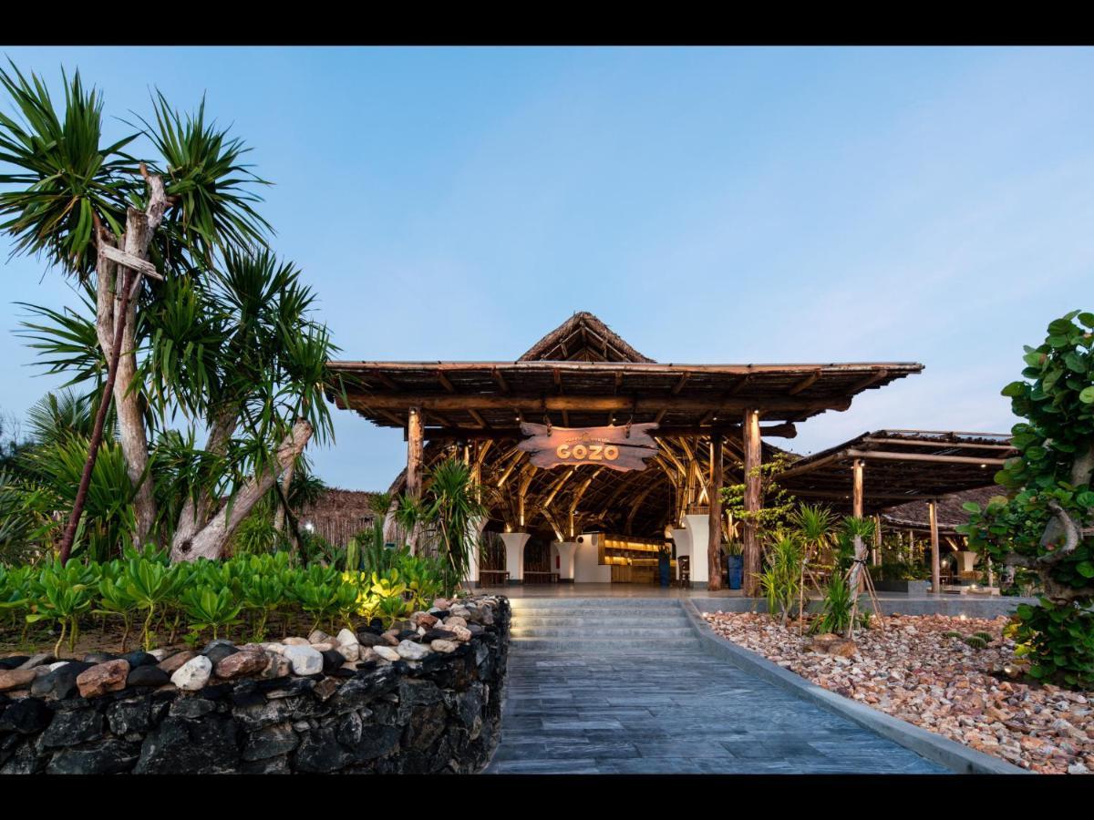 Stelia Beach Resort Туй Хоа Екстериор снимка