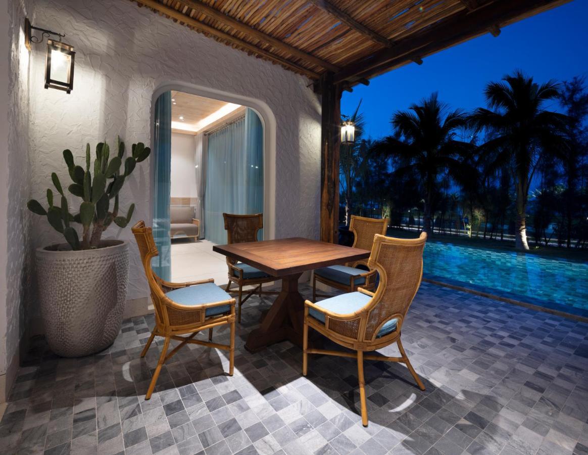 Stelia Beach Resort Туй Хоа Екстериор снимка