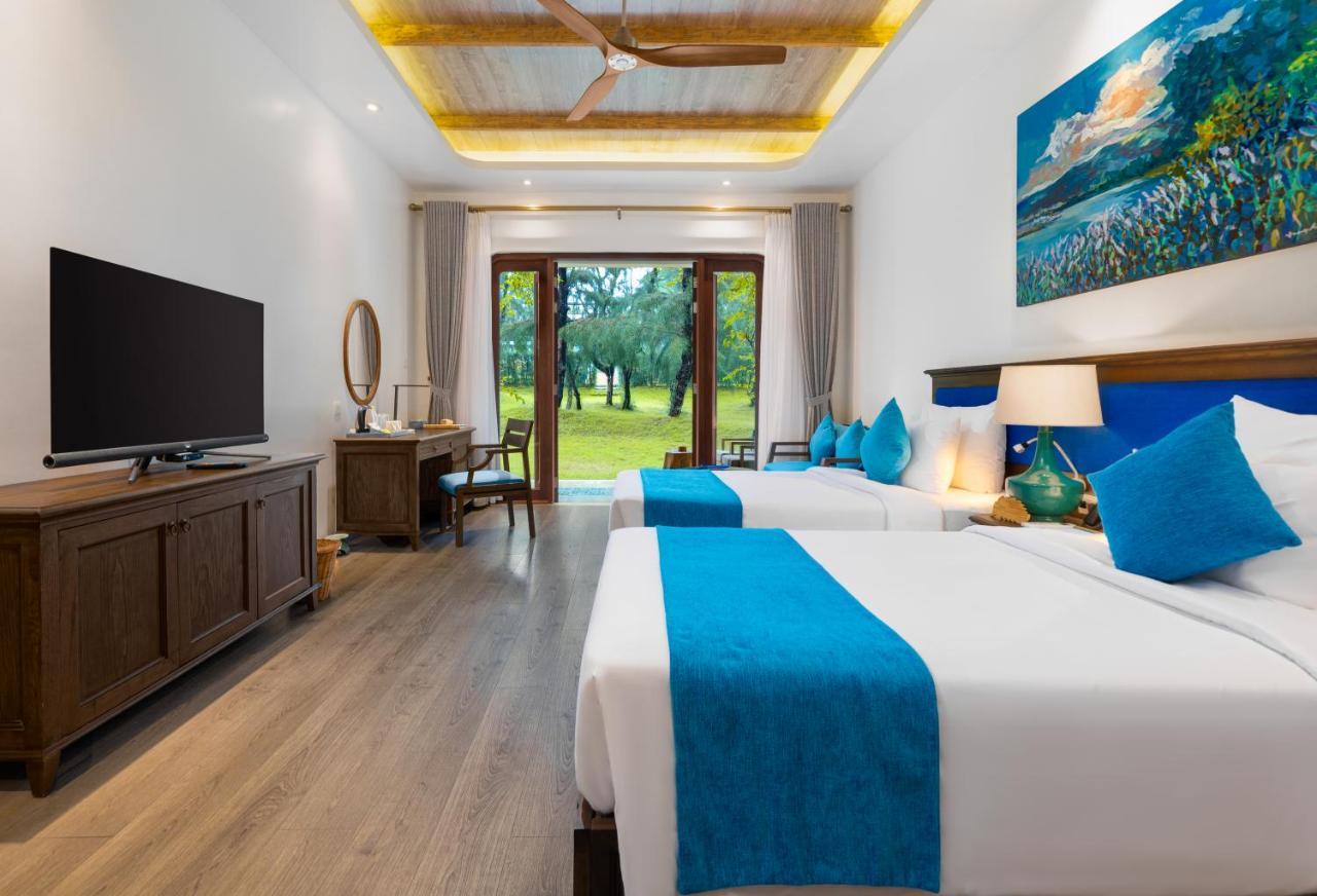 Stelia Beach Resort Туй Хоа Екстериор снимка
