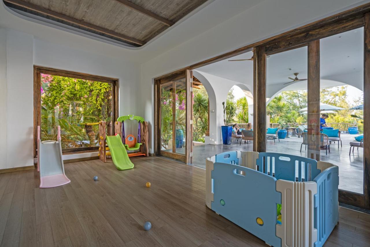 Stelia Beach Resort Туй Хоа Екстериор снимка